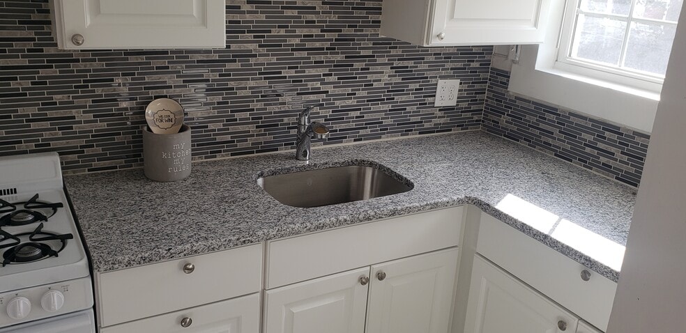 1932 Magellan Ave unit B, Atlantic City, NJ 08401 - photo 1