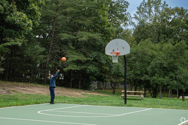 Basketball courts are located at Crosspointe Swim & Racquet.