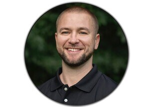 Dustin Seltzer