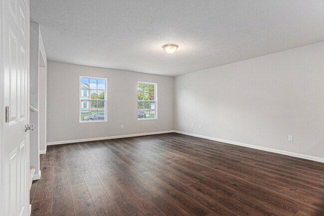 604 Arizona Blvd, Three Rivers, MI 49093 - photo 4