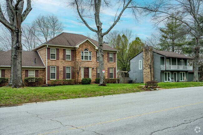 Colonial homes offer well manicured lawns in Rolling River.