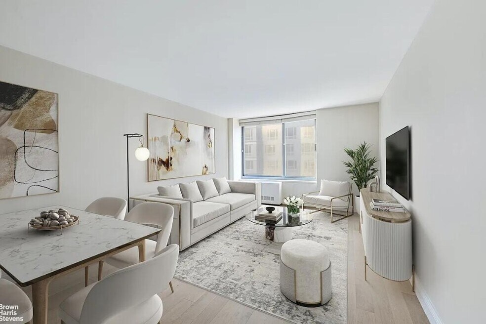 Grand Chelsea unit 3I, New York, NY 10011 - photo 1