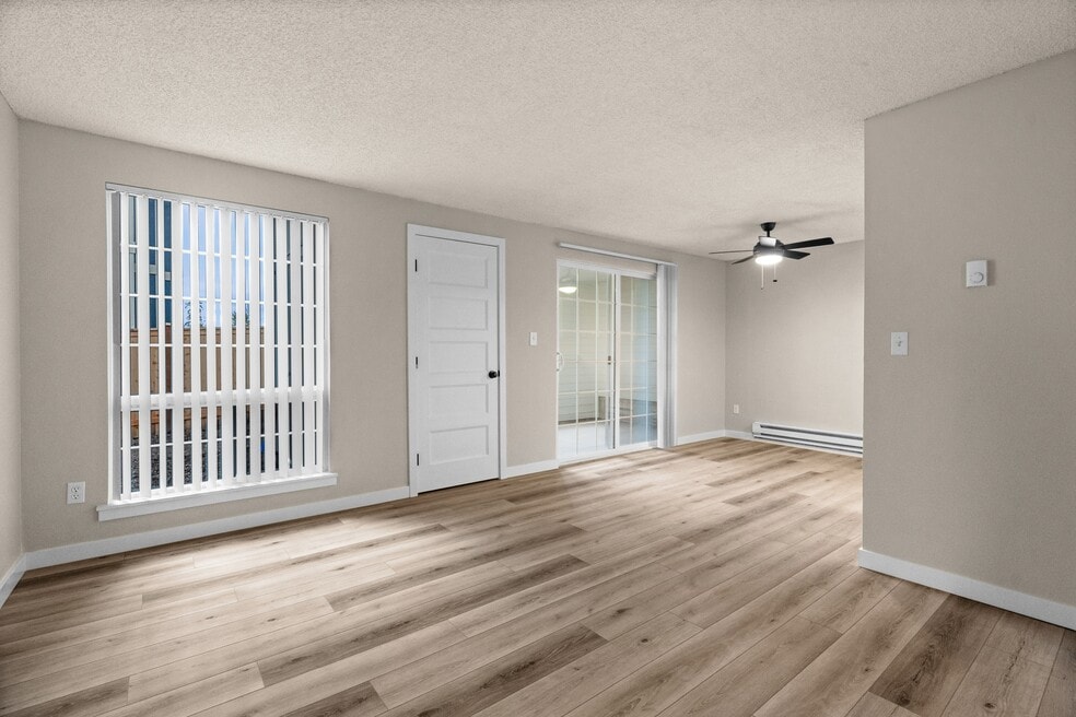 Boardwalk at University Place, University Place, WA 98467 - photo 1