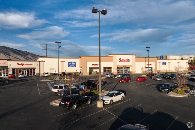 Find all your groceries and more at the Smith’s in Stead NV.