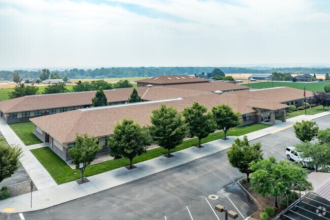 Aerial view looking west at Lake Ridge Elementary.