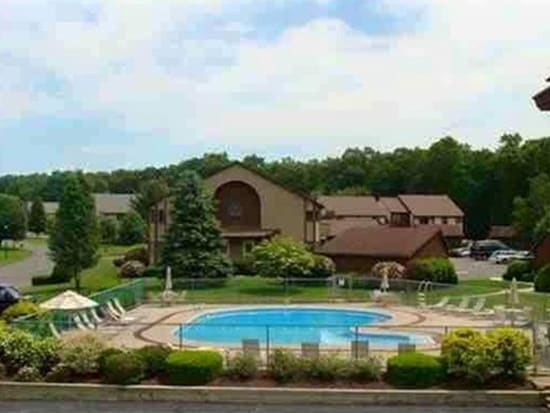 163 Pine Grove Dr, South Hadley, MA 01075 - photo 3