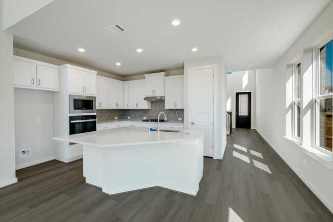 524 Foxbrook Way, Schertz, TX 78108 - photo 4