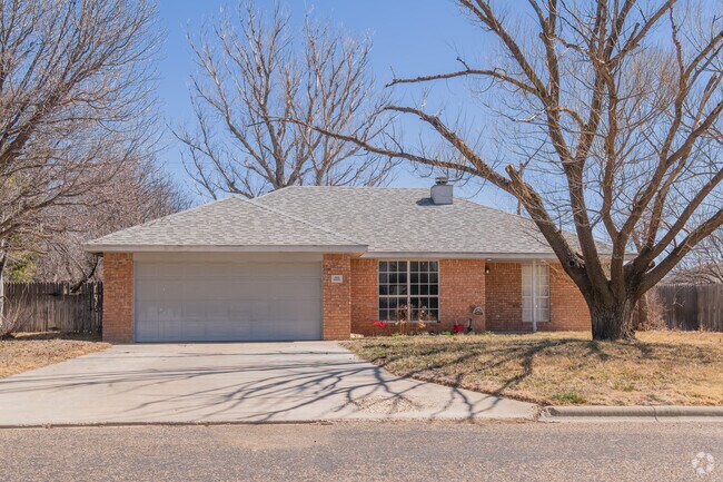 Well-maintained ranch-style homes are widely available for locals in Dalhart.