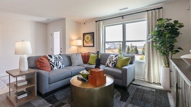 121 Hanging Elm Ln unit 36205229, Fuquay Varina, NC 27526 - photo 6