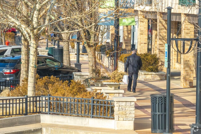 Downtown Lisle is lined with shops and restaurants for residents to enjoy.