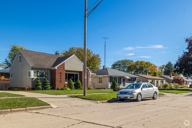 Lance homes usually feature driveways with small yards and are typically single story.