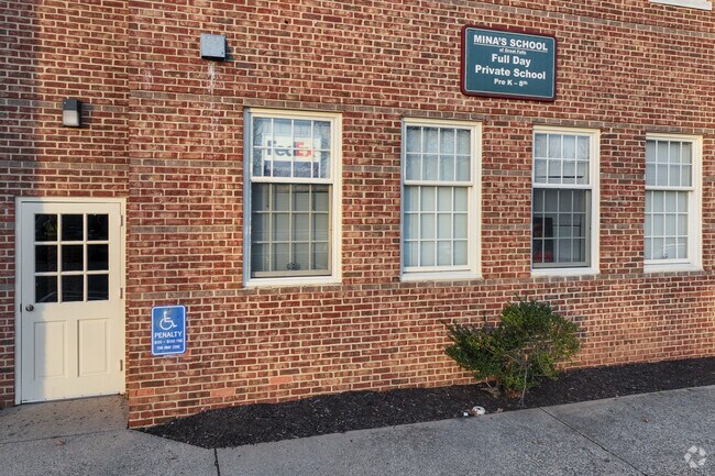 Mina's Sci-Math Elementary School is a private school in Great Falls.