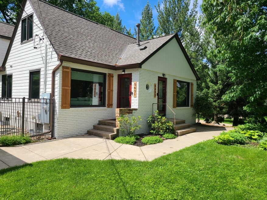 5633 Saint Croix Ave N, Minneapolis, MN 55422 - photo 1