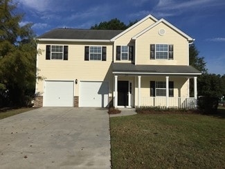14 Hidden Lakes Ln, Bluffton, SC 29910
