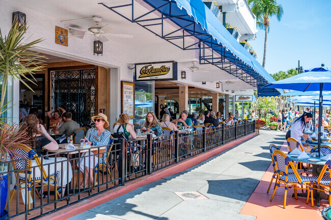 St. Armands Circle hosts many fine dining options like the Columbia Restaurant serving Lido Key.