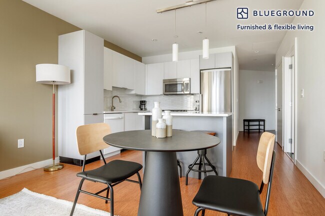 120 Kingston St unit FL13-ID833, Boston, MA 02111 - photo 5