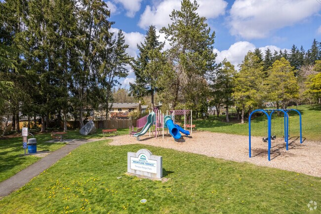 Terrace Ridge Park features a playground, shaded picnic areas and an 18-hole disc golf course.
