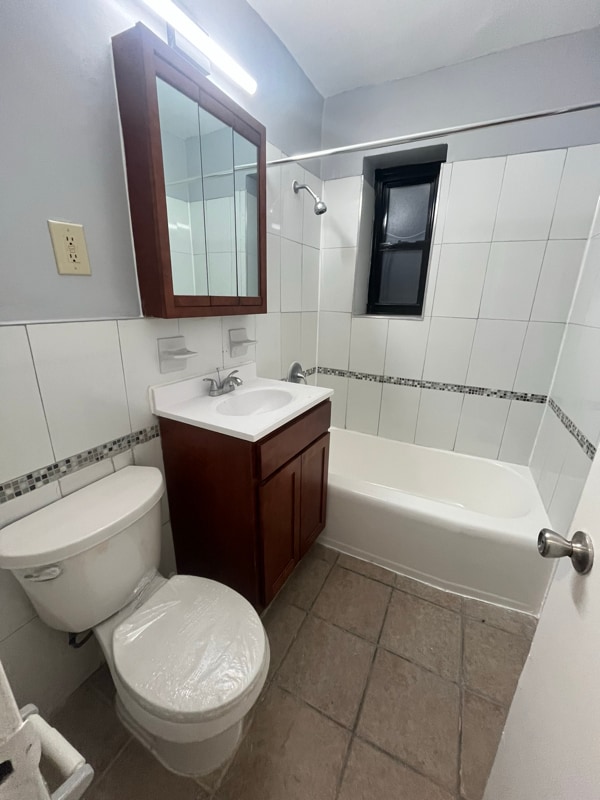 56 S Munn Ave unit 2D, East Orange, NJ 07018 - photo 4