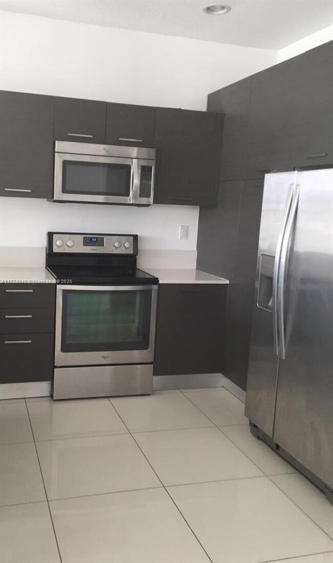 1370 NW 34th Way, Lauderhill, FL 33311