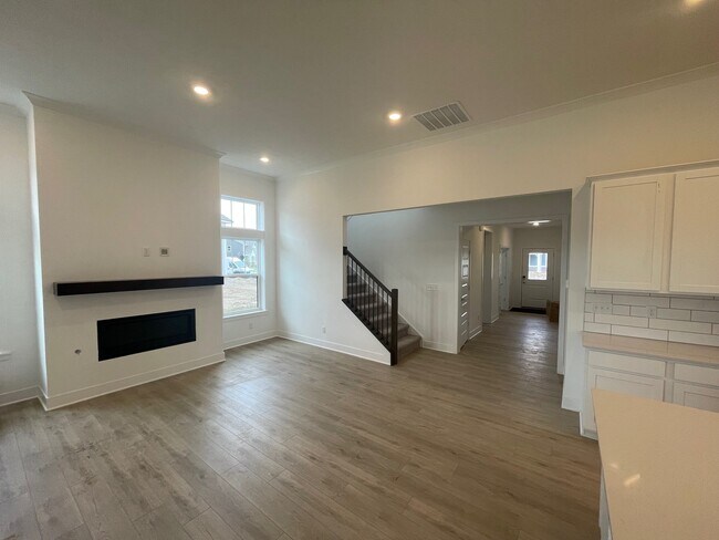 13646 Grand Abbey Way, Fishers, IN 46037 - photo 6