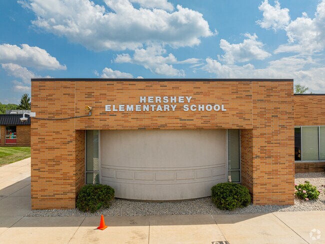 Teachers at Hershey Elementary School earn an A grade from Niche.