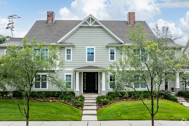 Townhomes are within walking distance of the Creekside Park Village Shopping Center.