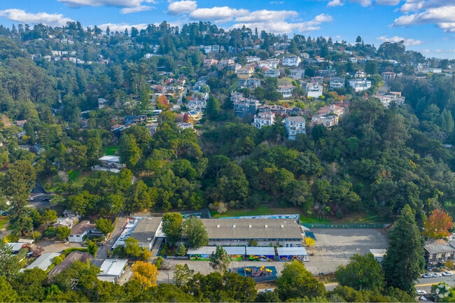 Thornhill Elementary School teaches grades K-5.