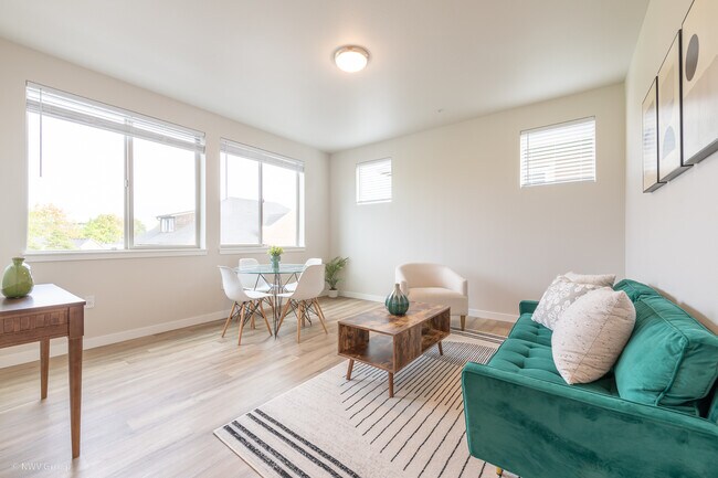 The Ceeley, Fairview, OR 97024 - photo 2