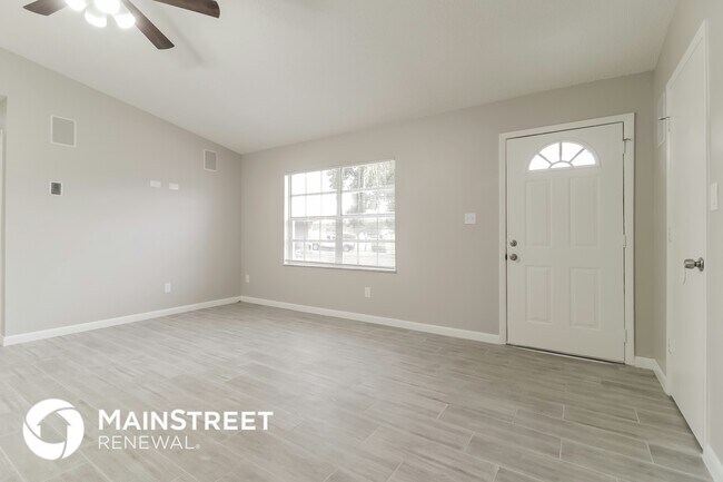 1747 Tallo Way, Orlando, FL 32818 - photo 4