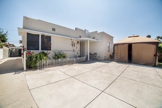 11300 Emelita St, North Hollywood, CA 91601