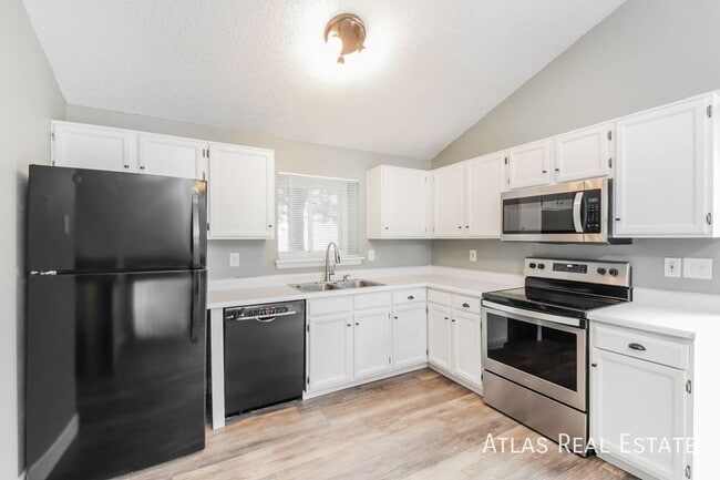 11630 Kendall Cir, Westminster, CO 80020 - photo 3