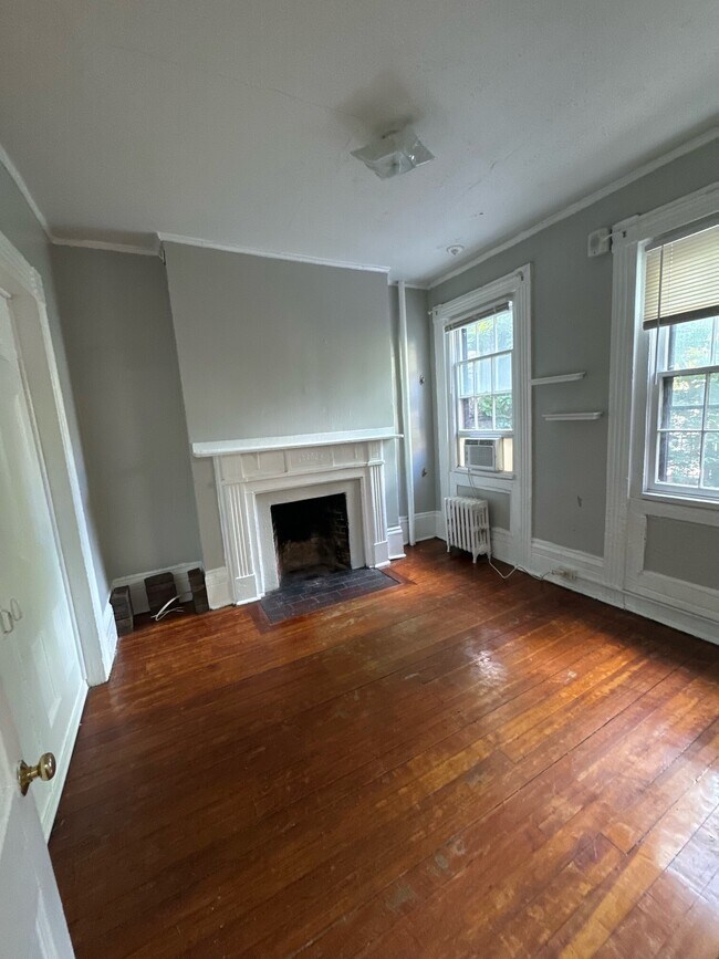 2 Champney Place unit 1, Boston, MA 02114 - photo 3
