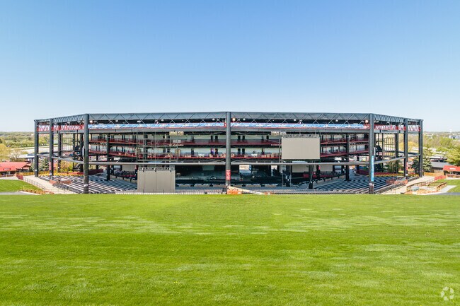 Music lovers can catch big-name acts at the Credit Union 1 Amphitheatre.