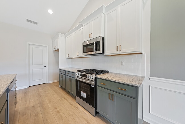 106 Beaver Creek Way, Lagrange, GA 30241 - photo 3