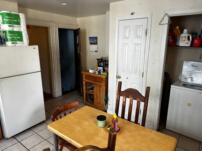40 Hooker St, Allston, MA 02134 - photo 2