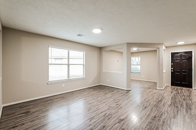 16030 Arapaho Bend Ln, Cypress, TX 77429 - photo 4