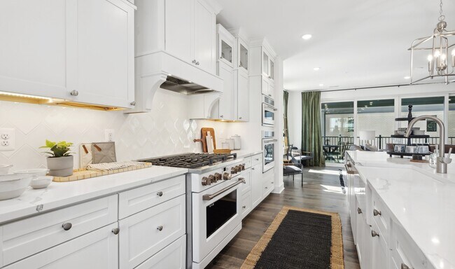 Locke Landing, Baltimore, MD 21230 - photo 2