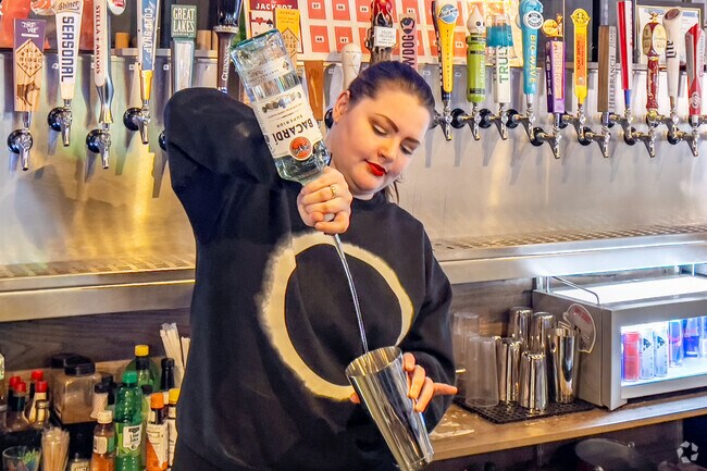 Signatures Mill Stone Tavern in Woodside Green has a great bar with full dinner service.