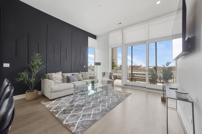 2048 W Chicago Ave unit ID1244903P, Chicago, IL 60622 - photo 7