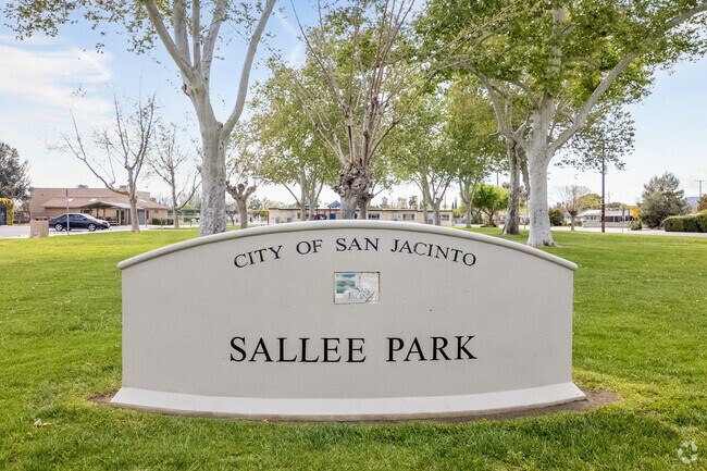 Sallee Park and Mistletoe Park are both within a mile of Alessandro.