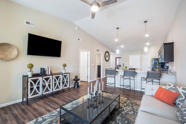 Redwood Wolverine Lake, Commerce Township, MI 48390 - photo 4