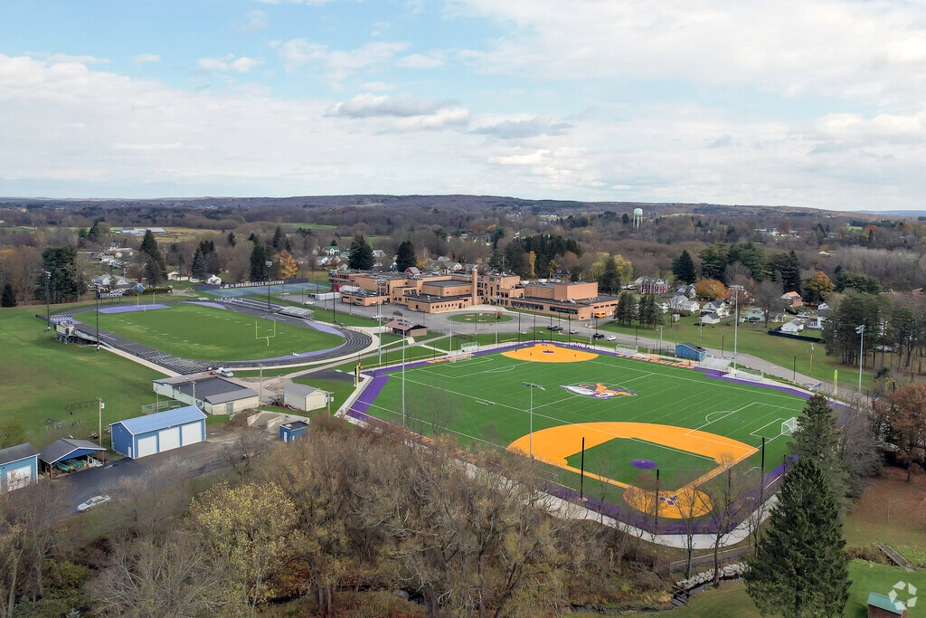 Griffith Institute HS provides a solid academic curriculum and extracurricular activities.