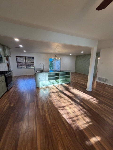 725 Falcon Dr, Woodway, TX 76712 - photo 4