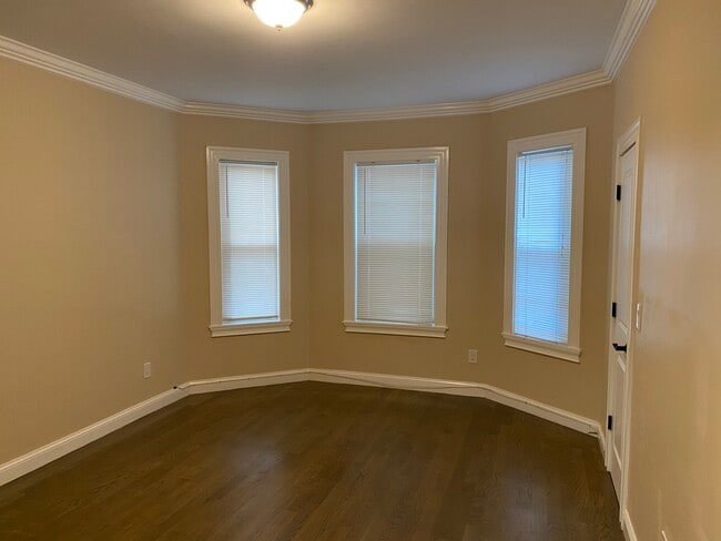 8 Buckley Ave, Jamaica Plain, MA 02130 - photo 5