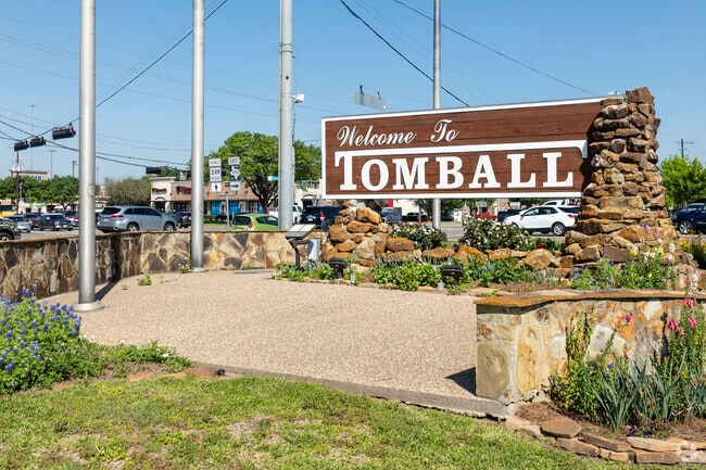 Tomball embracers it's past as it looks into it's future as it continues to grow.