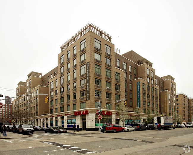 The Aspen, New York, NY 10029 - photo 2