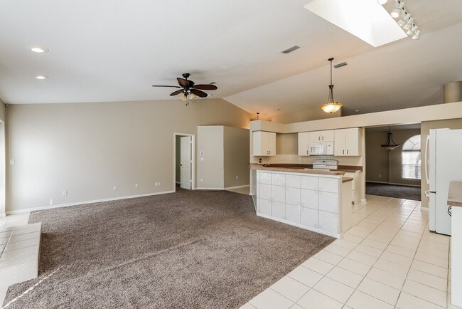 19515 Lake Osceola Ln, Odessa, FL 33556 - photo 7