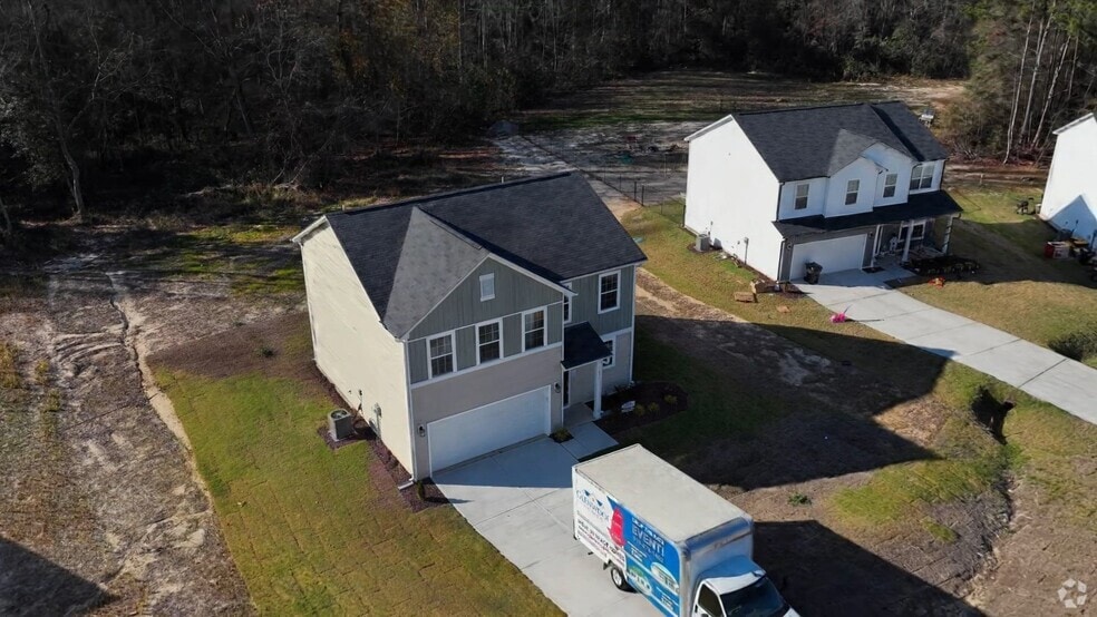 273 Johnson Ridge Way, Four Oaks, NC 27524 - photo 2