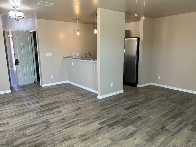 5717 Manila Dr, El Paso, TX 79924 - photo 5