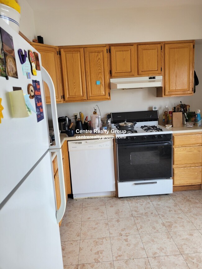 10 Morgan Place unit 6, Newton, MA 02458 - photo 2